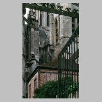 Senlis, Kathedrale, Langhaus, Blick von NO,  Foto Heinz Theuerkauf_ShiftN.jpg